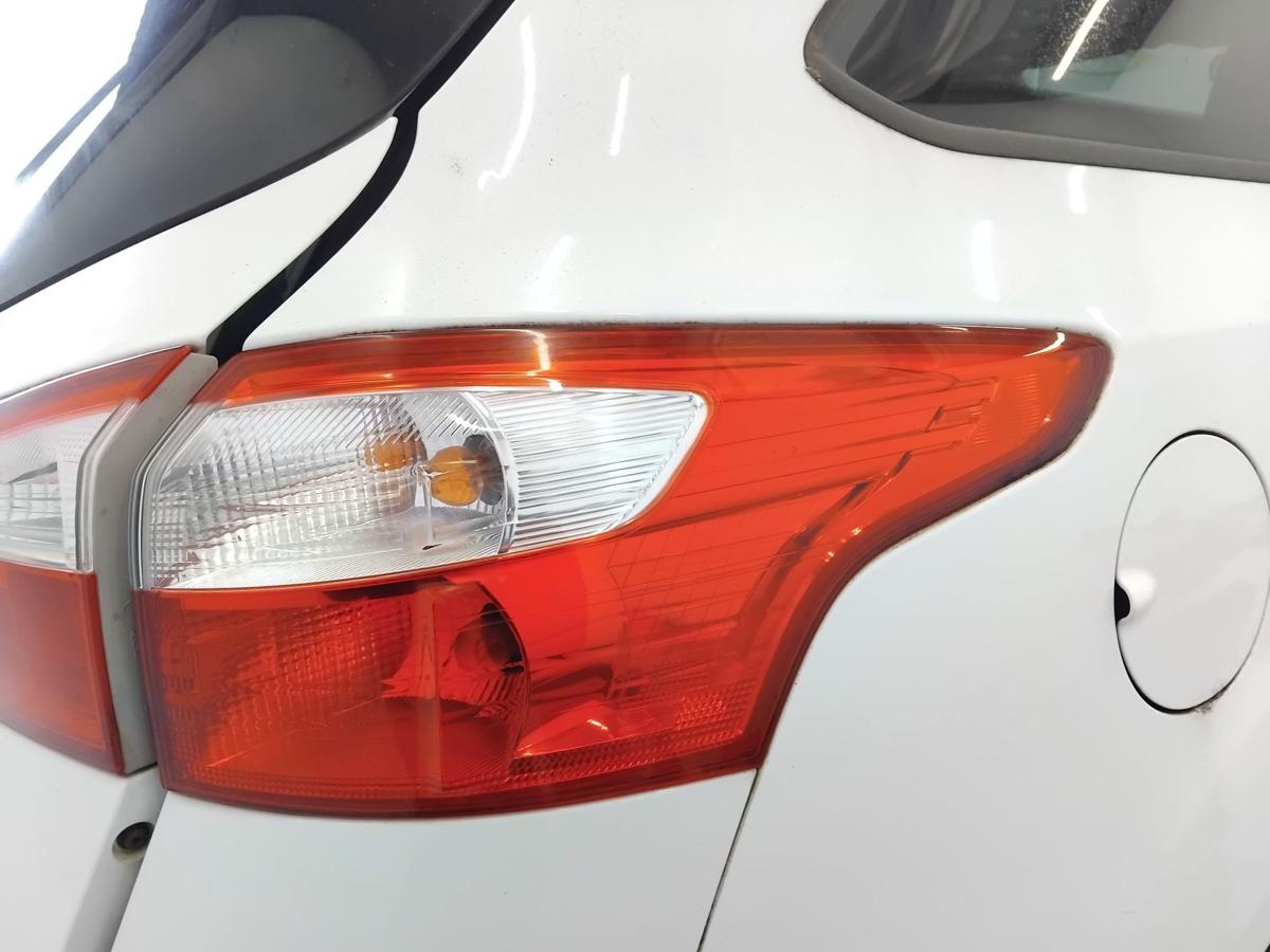 Ford Focus 3 DYB Turnier original Rückleuchte Heckleuchte rechts Kombi BJ2013