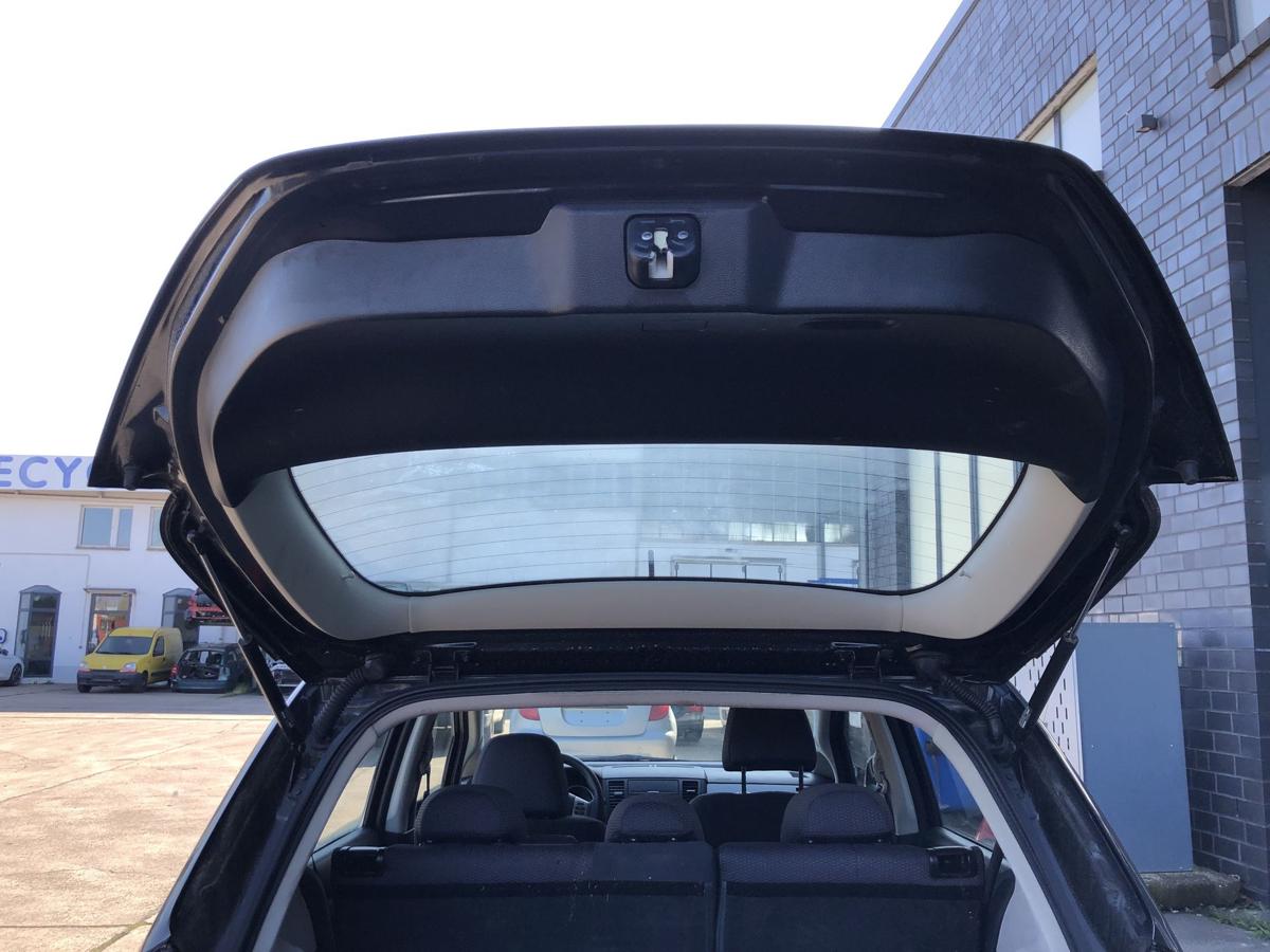 Nissan Tiida C11 Heckklappe mit Heckscheibe im Rohbau KH3 Superblack