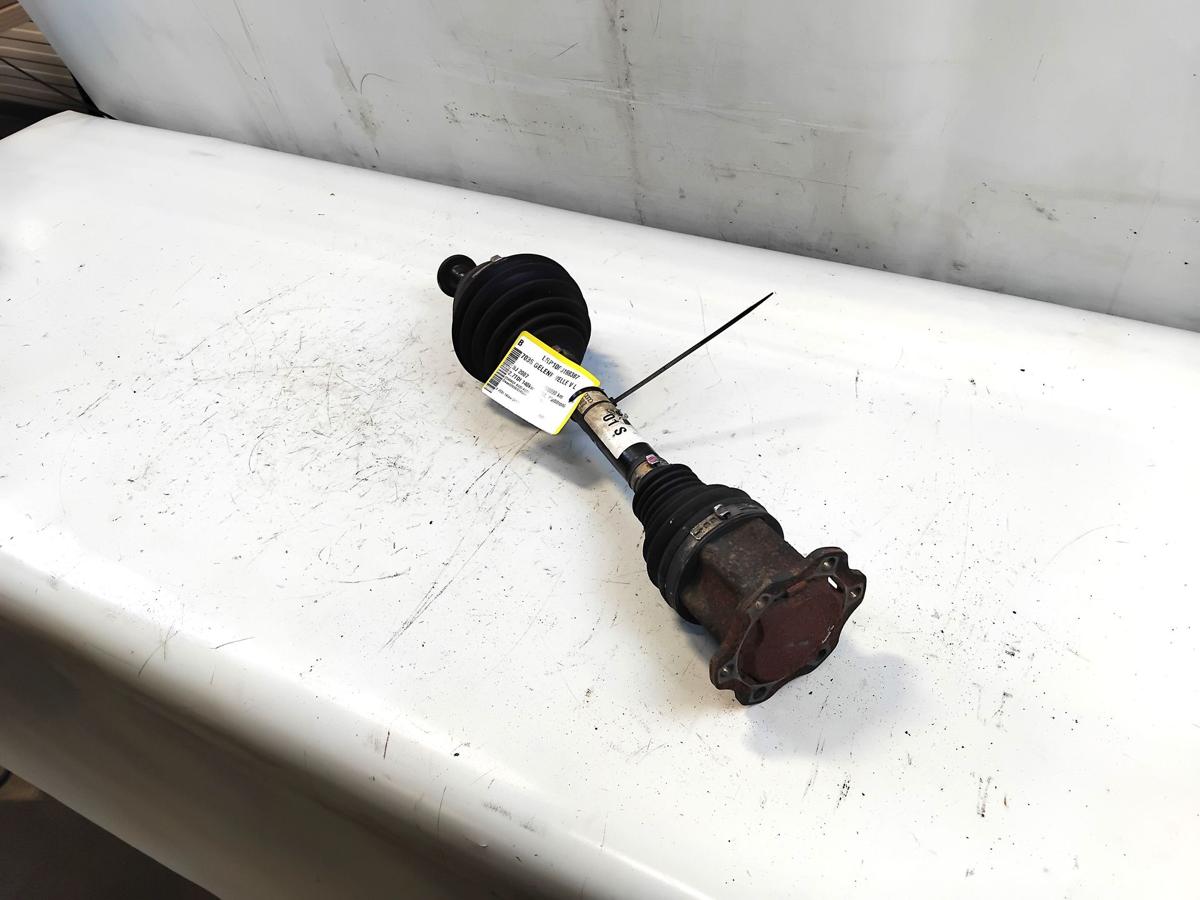 Audi A5 Coupe 8T Antriebswelle Gelenkwelle vorn links 2.7TDI Multitronic Bj.2007