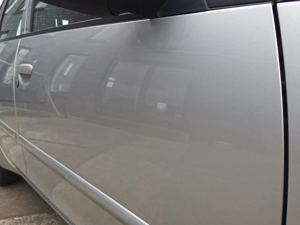 Mitsubishi Colt Z30 Beifahrertür Tür Autotür Rohbautür vorn rechts A50 Pure Silv