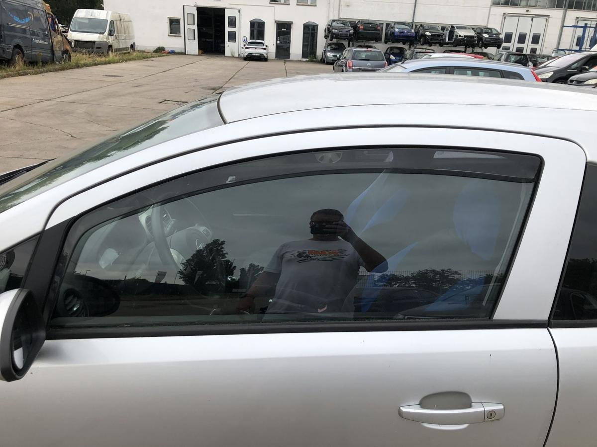 Opel Corsa D T&uuml;rscheibe vorn links Fahrert&uuml;r Scheibe nur f&uuml;r 3 t&uuml;rer Colorglas