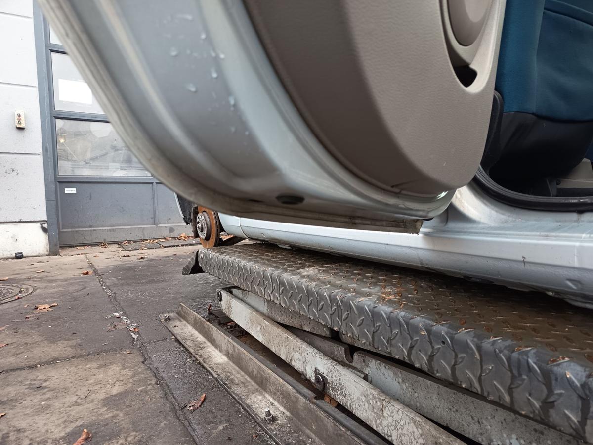 Renault Modus original T&uuml;r hinten links Fond MV632 Polargrau Bj 2004