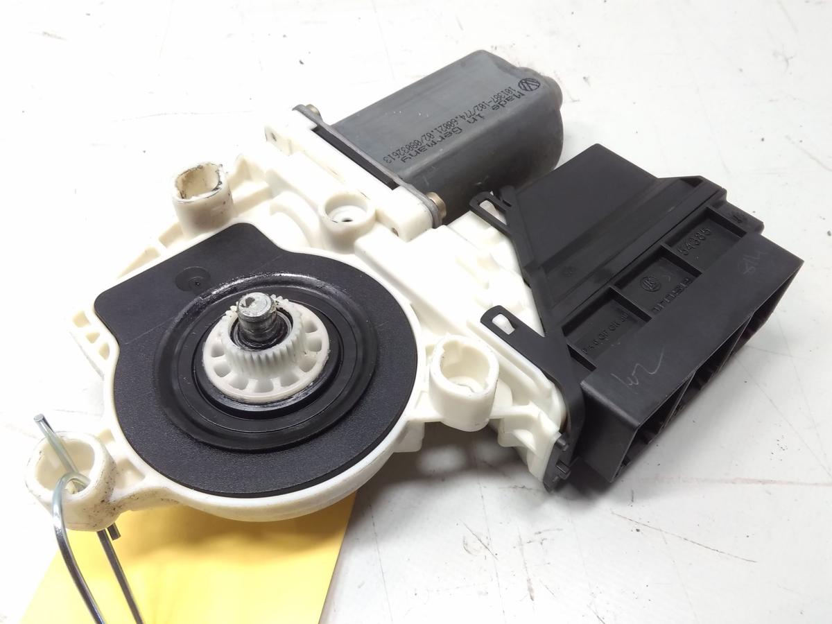Seat Ibiza III 6L original Fensterhebermotor vorn links 6Q2959802A BJ2002