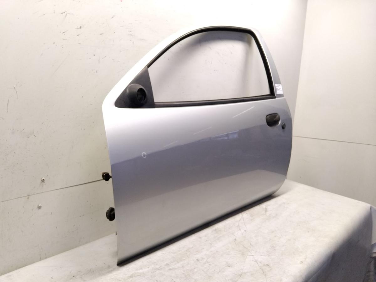 Ford Ka 1 RBT original T&uuml;r links Fahrert&uuml;r polarsilbermetallic Bj.2008