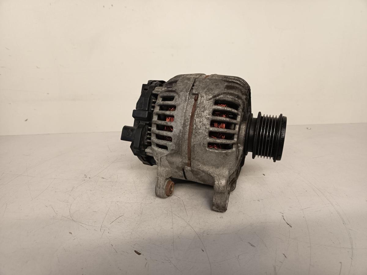 Seat Altea 5P orig Lichtmaschine Generator 140A Benzin 1,6l 75kW Bj 2005