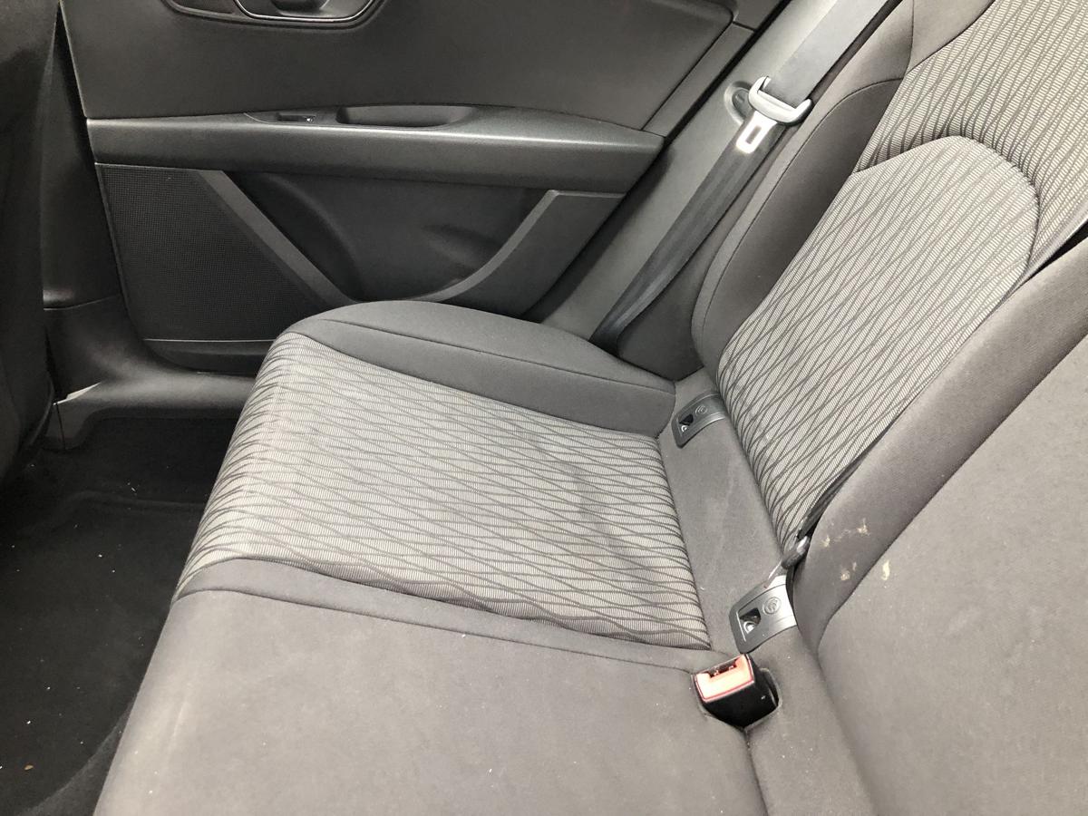 Seat Leon III 5F Rücksitzbank Sitzbank hinten Rückbank Stoff ISOFIX