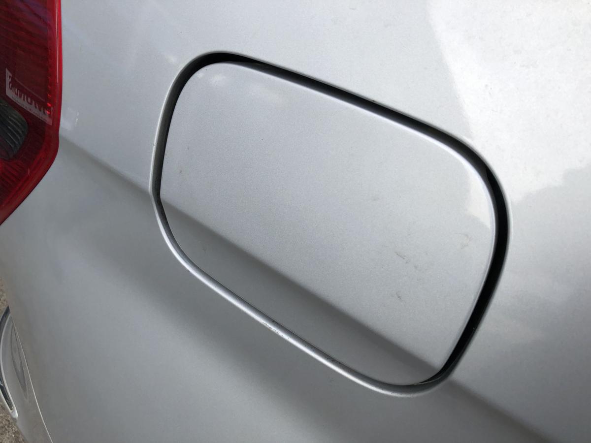 Mercedes A Klasse W169 Tankklappe Tankdeckel Tankverschluss 761 Polarsilber