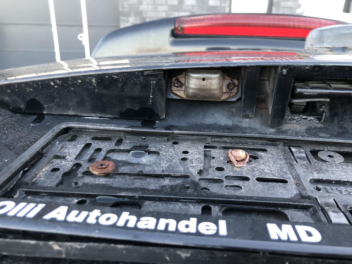 Daihatsu YRV M2 Heckklappe mit Scheibe Kofferraumklappe Deckel hinten Rohbau N05