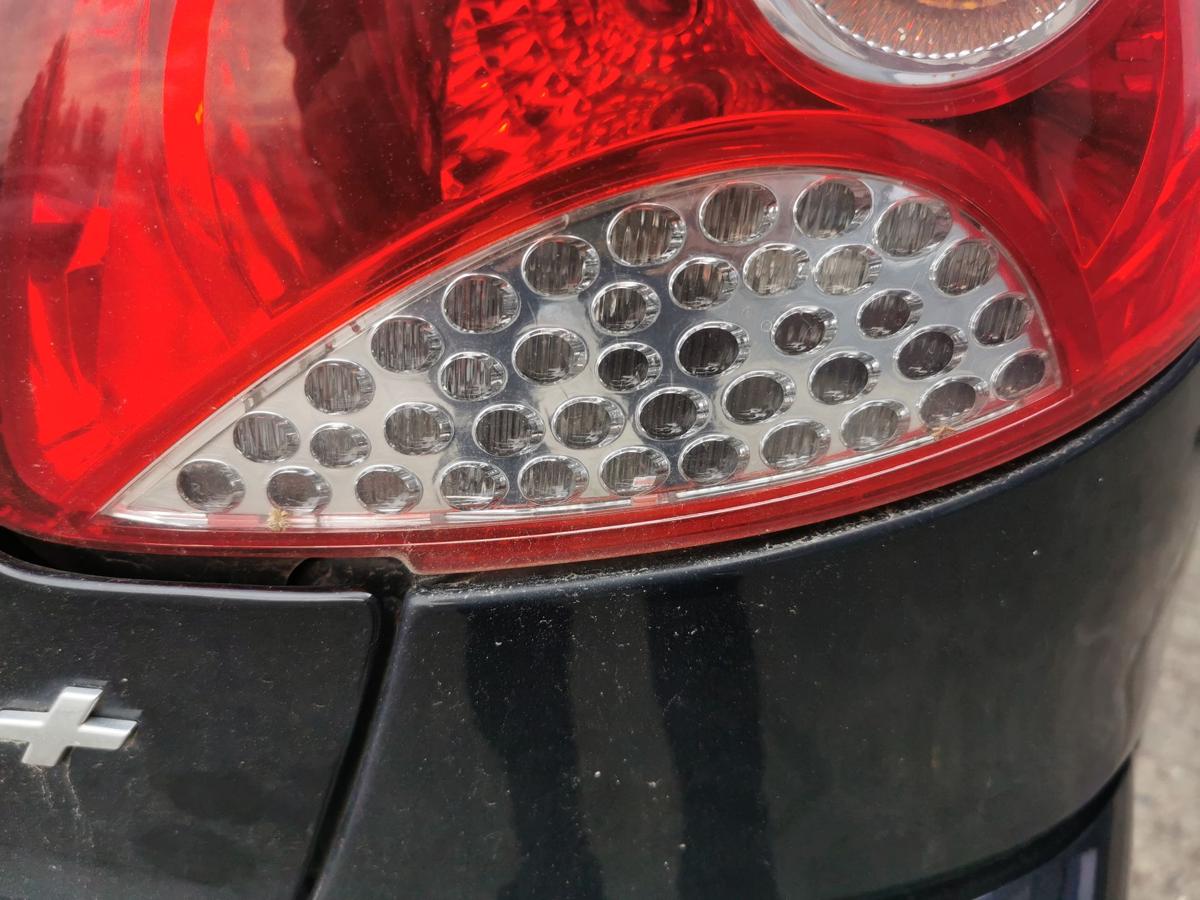 Peugeot 206+ 2M Rückleuchte Schlussleuchte Rücklicht Schlusslicht hinten rechts