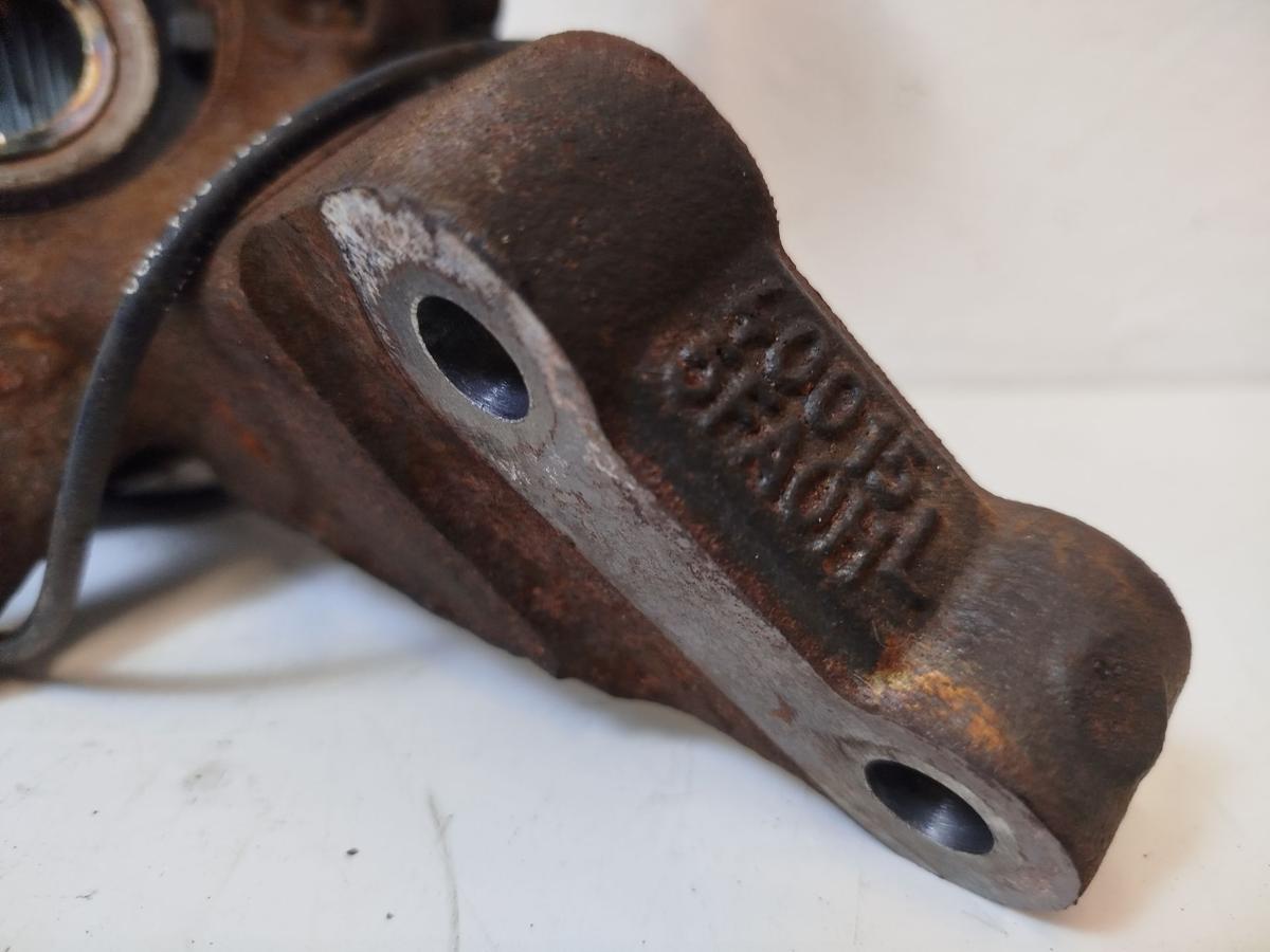 Nissan Micra K14 Achsschenkel vorn links Radlagergeh&auml;use Schwenklager