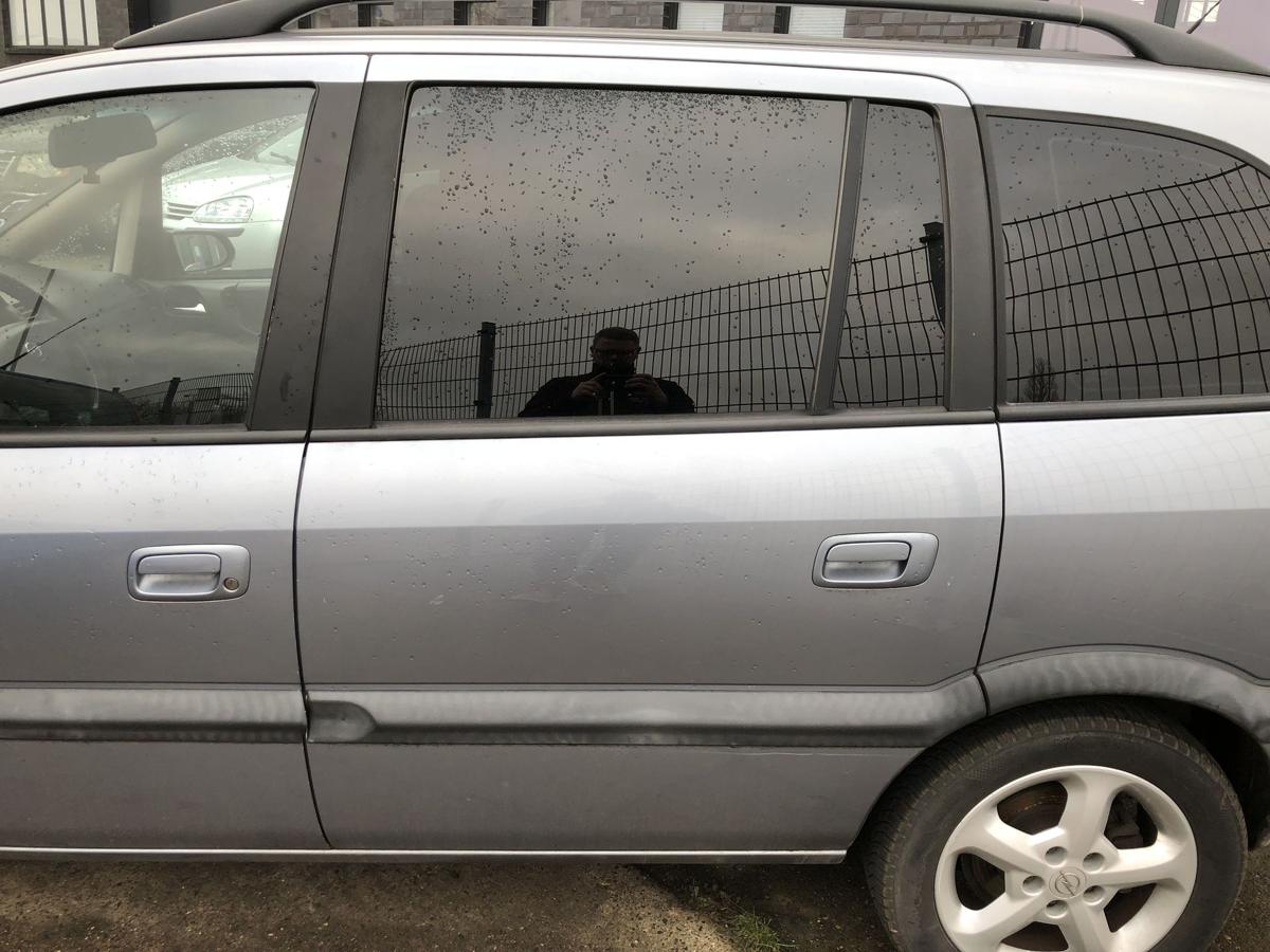 Opel Zafira A T&uuml;r hinten links Fondt&uuml;r 4AU Lichtsilber Autot&uuml;r Rohbau