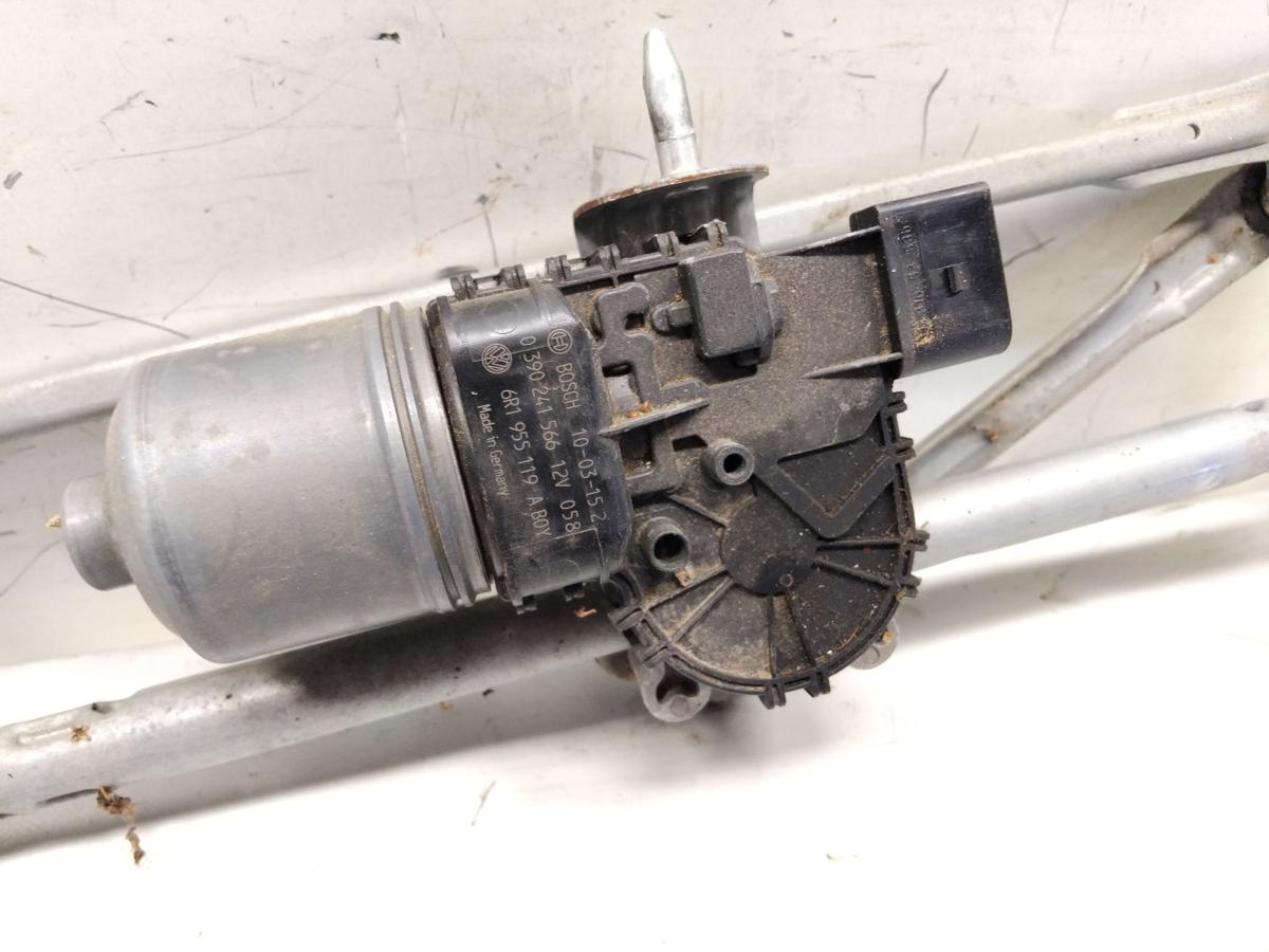 VW Polo 6R original Wischermotor mit Wischergest&auml;nge vorn Bj.2010