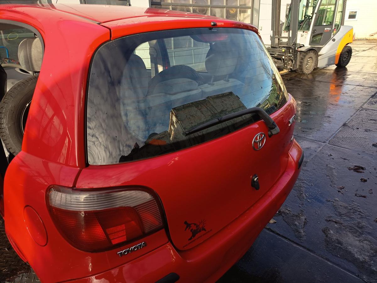 Toyota Yaris XP10 original Heckklappe mit Scheibe 3P0 Vulkanrot Bj 2001
