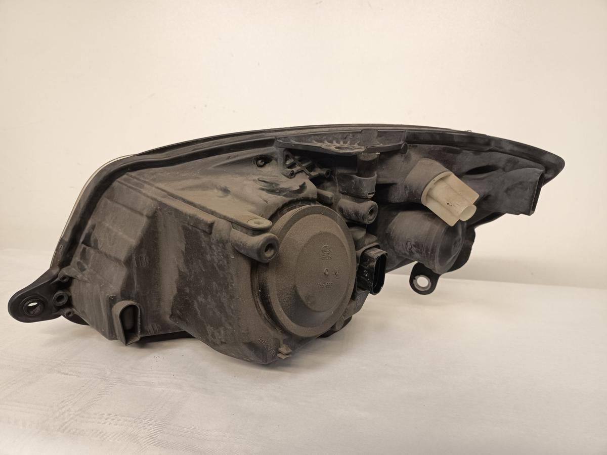Skoda Fabia II 5J orig Scheinwerfer rechts Halogen/Haupt/Licht/Front Bj 2009