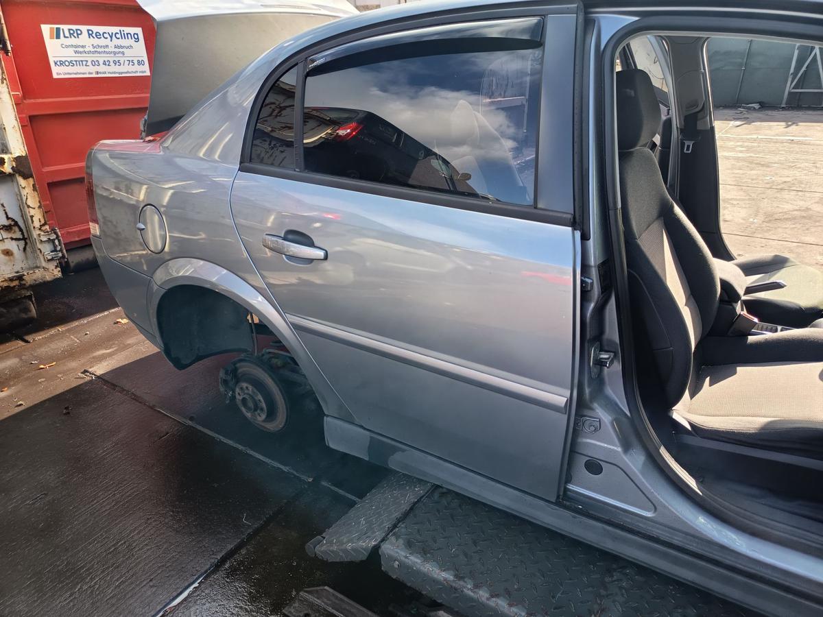 Opel Vectra C original Tür hinten rechts Fond Z163 Lichtsilber Bj 2004