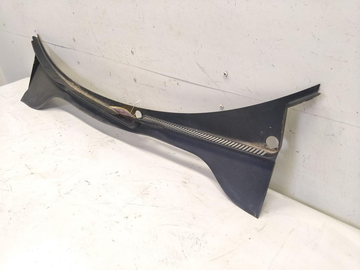 VW Golf 6 original Plastikabdeckung Windlauf Wasserkasten Bj.2009