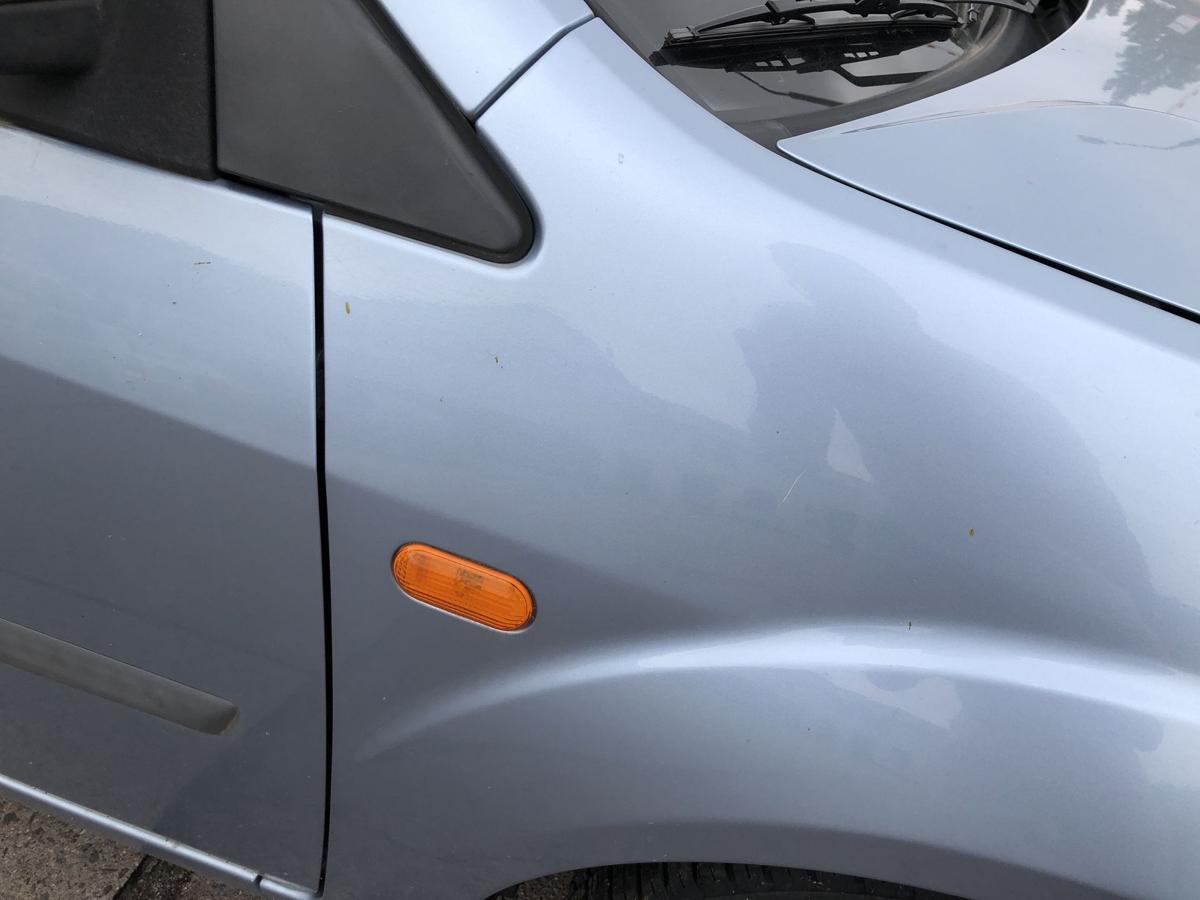 Ford Fiesta JD JH ab05 Kotfl&uuml;gel vorn rechts Beifahrerseite Seitenwand J4 Tonic