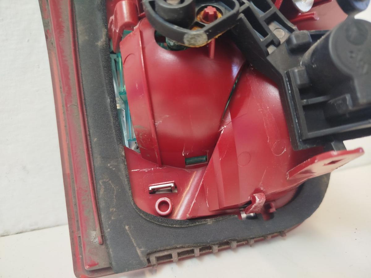 Citroen C5 R R&uuml;ckleuchte innen rechts Heckklappenteil Kombi Visteon OEM