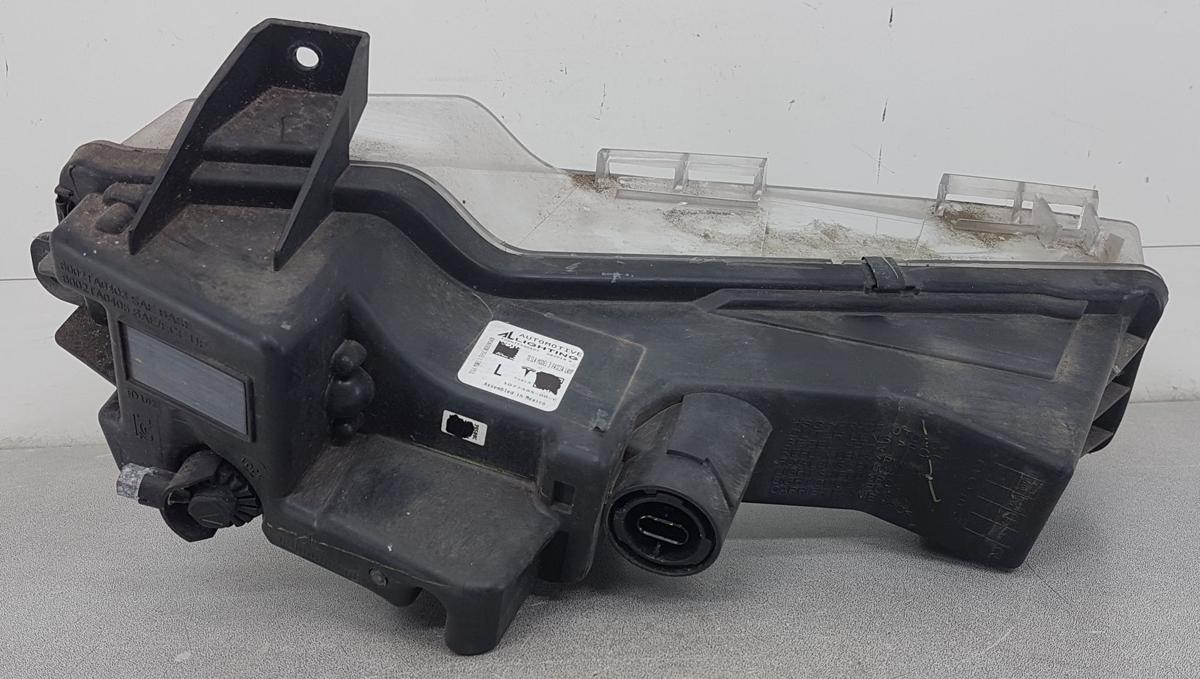Tesla Model 3 Nebelscheinwerfer links Bj2019 1077395-00-C