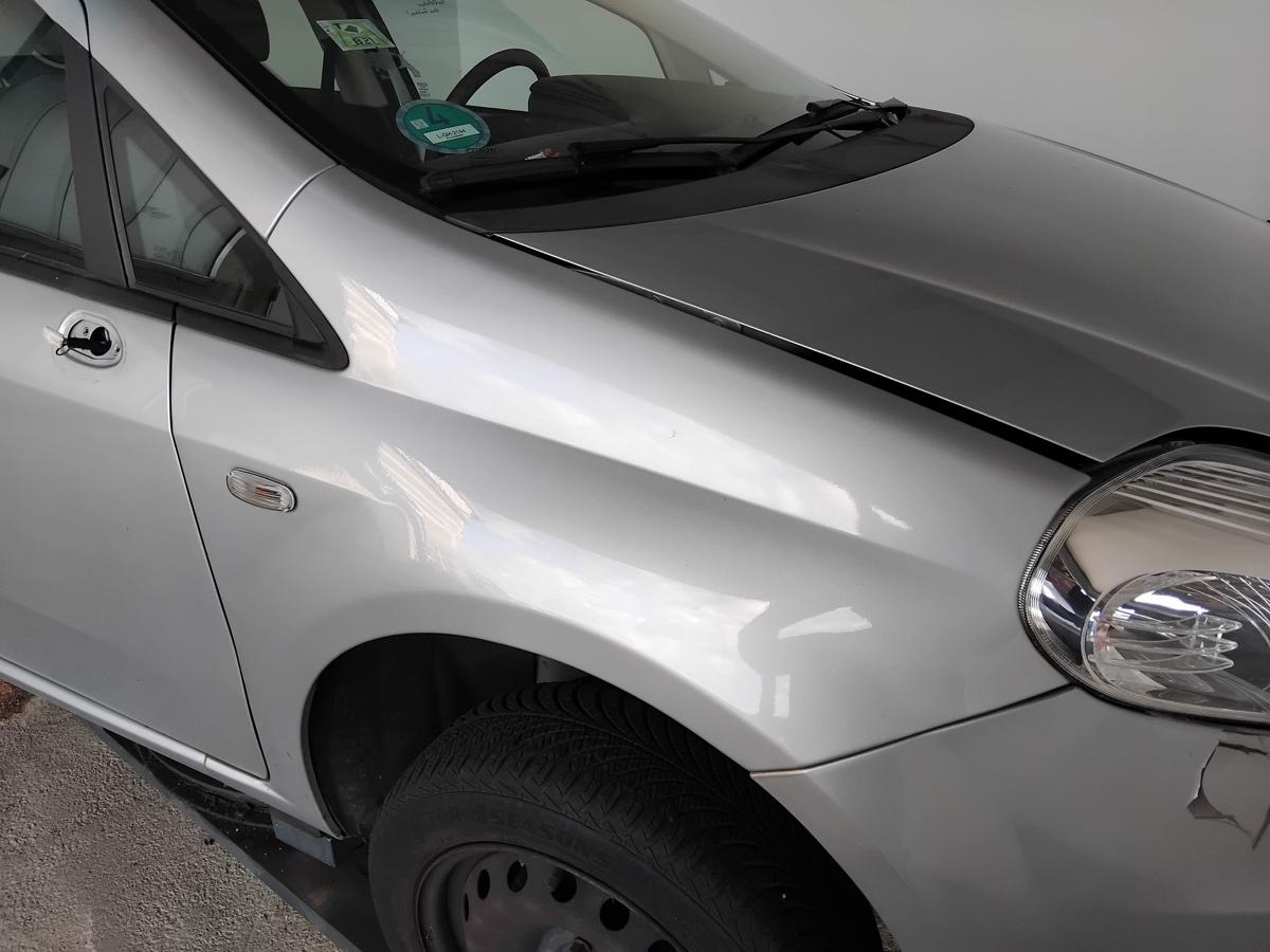 Fiat Grande Punto original Kotflügel vorn rechts BJ2009 589/A Grigio Argento Vivo Metallic
