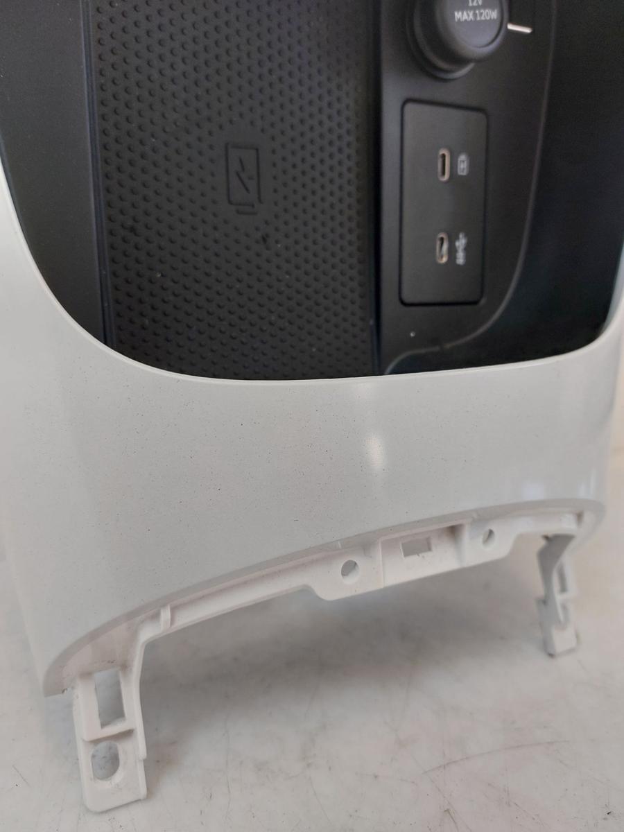 Smart #1 HX11 Pulse Luftdüsen Luftduschen mitte induktives Laden USB Anschluss