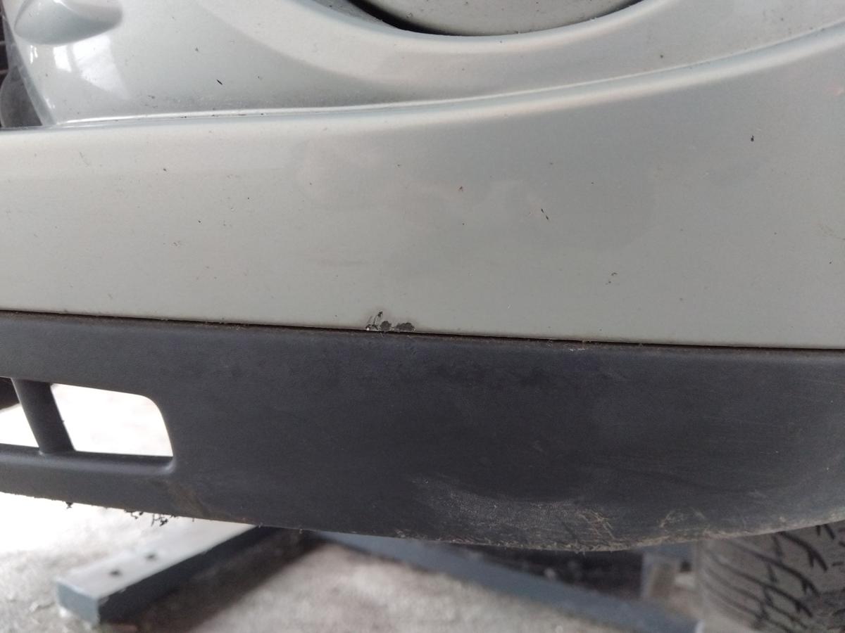 Renault Clio 2 Phase 3 orig Sto&szlig;stange Sto&szlig;f&auml;nger vorn BJ2004 MV632 Gris Boreal