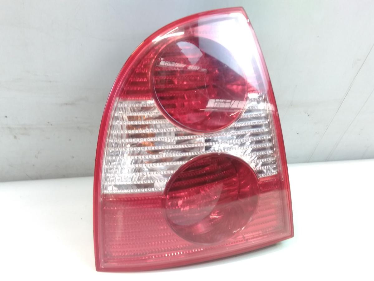 VW Passat 3BG Limousine original Rückleuchte Heckleuchte links Bj.2001