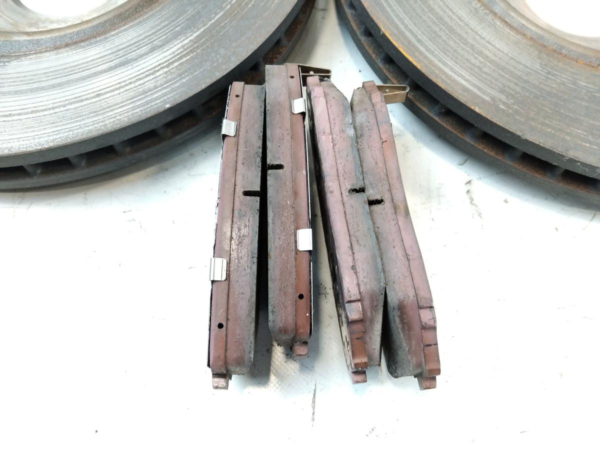 Mitsubishi Eclipse Cross original Satz Bremsscheiben mit Belägen vorn Bj.2024