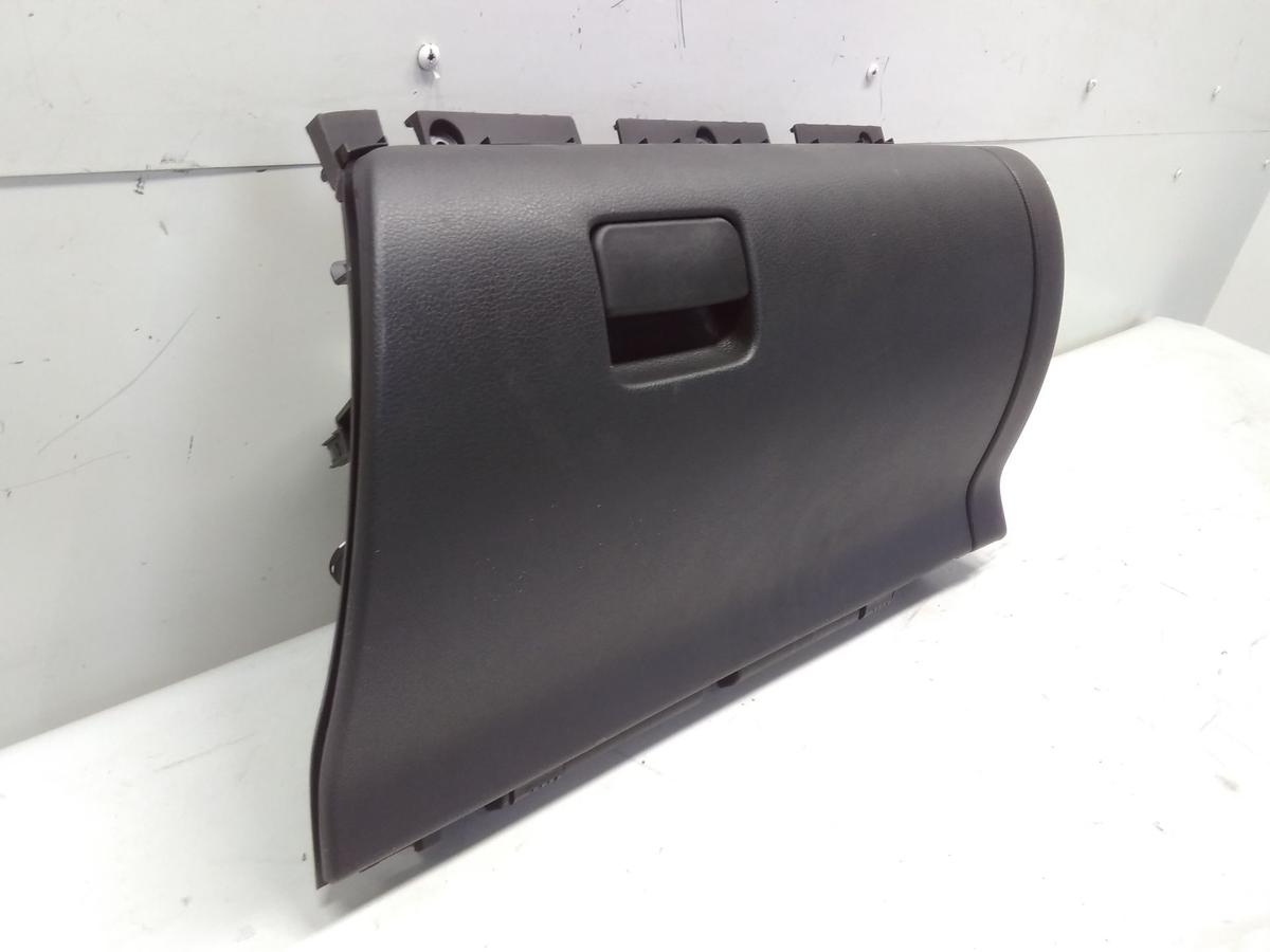 Mitsubishi Eclipse Cross original Handschuhfach Handschuhkasten Ablagefach