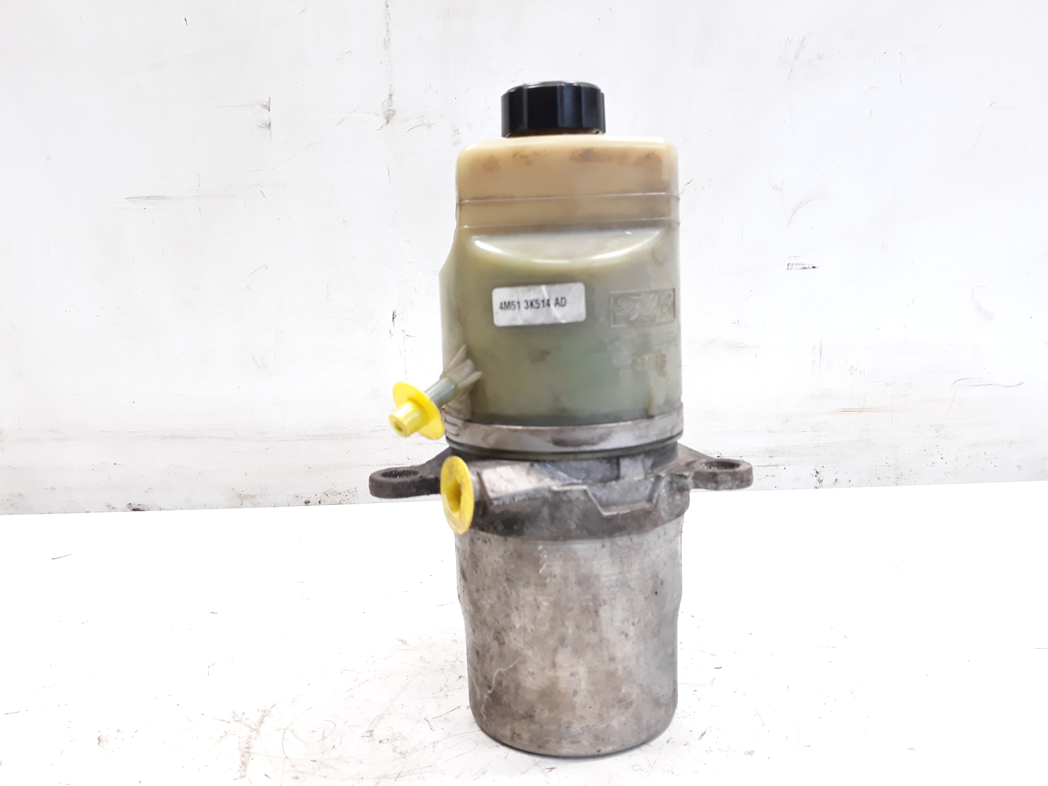 Ford Focus MK2 elektrohydraulische Servopumpe BJ2005 4M513K514AD