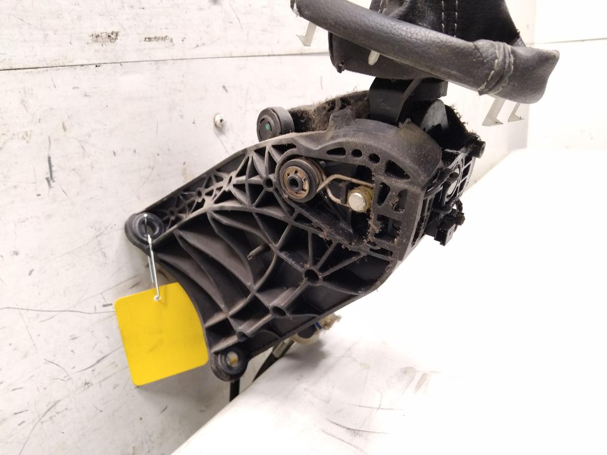 Mercedes Vito 111CDI 447 original Schalthebel mit Schaltbock Schaltz&uuml;ge Bj.2014