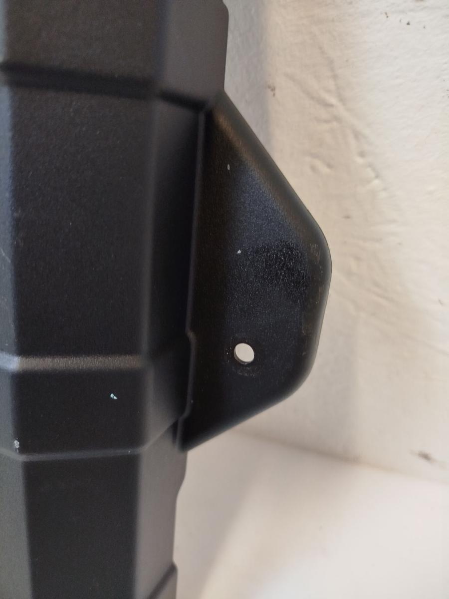 Mitsubishi Eclipse Cross GK0 ab21 Abdeckung Verkleidung Endstufe Audioverst&auml;rker