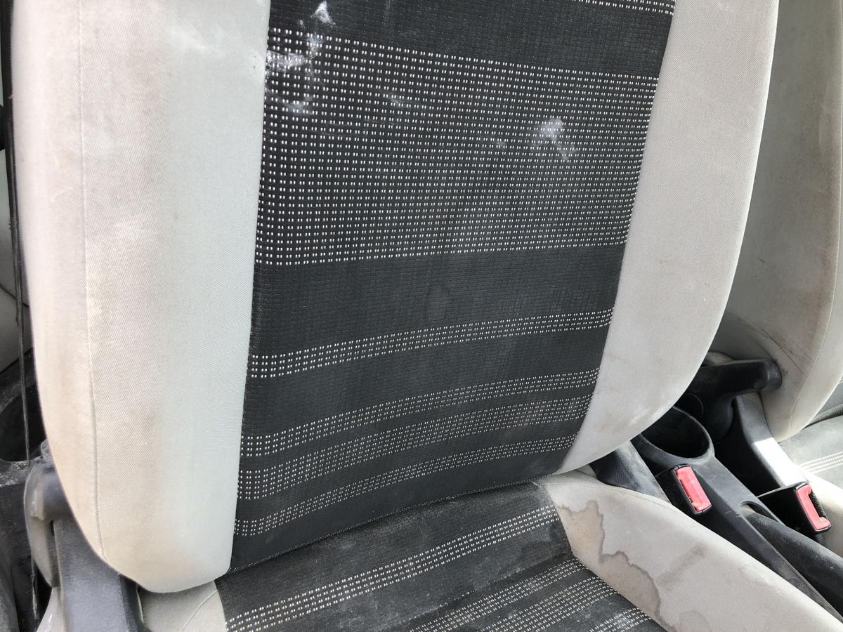 Seat Mii Typ AA Sitz vorn rechts Beifahrersitz Stoff ohne Heizung 3 t&uuml;rer