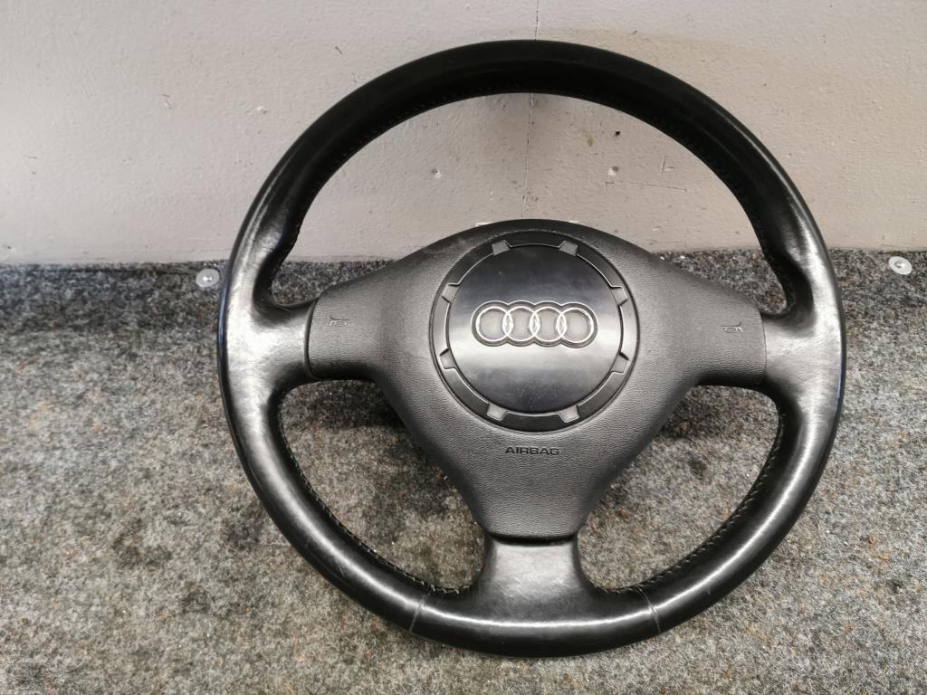 Audi A3 8L BJ 1998 Leder Lenkrad 3-Speichen 8L0419091G