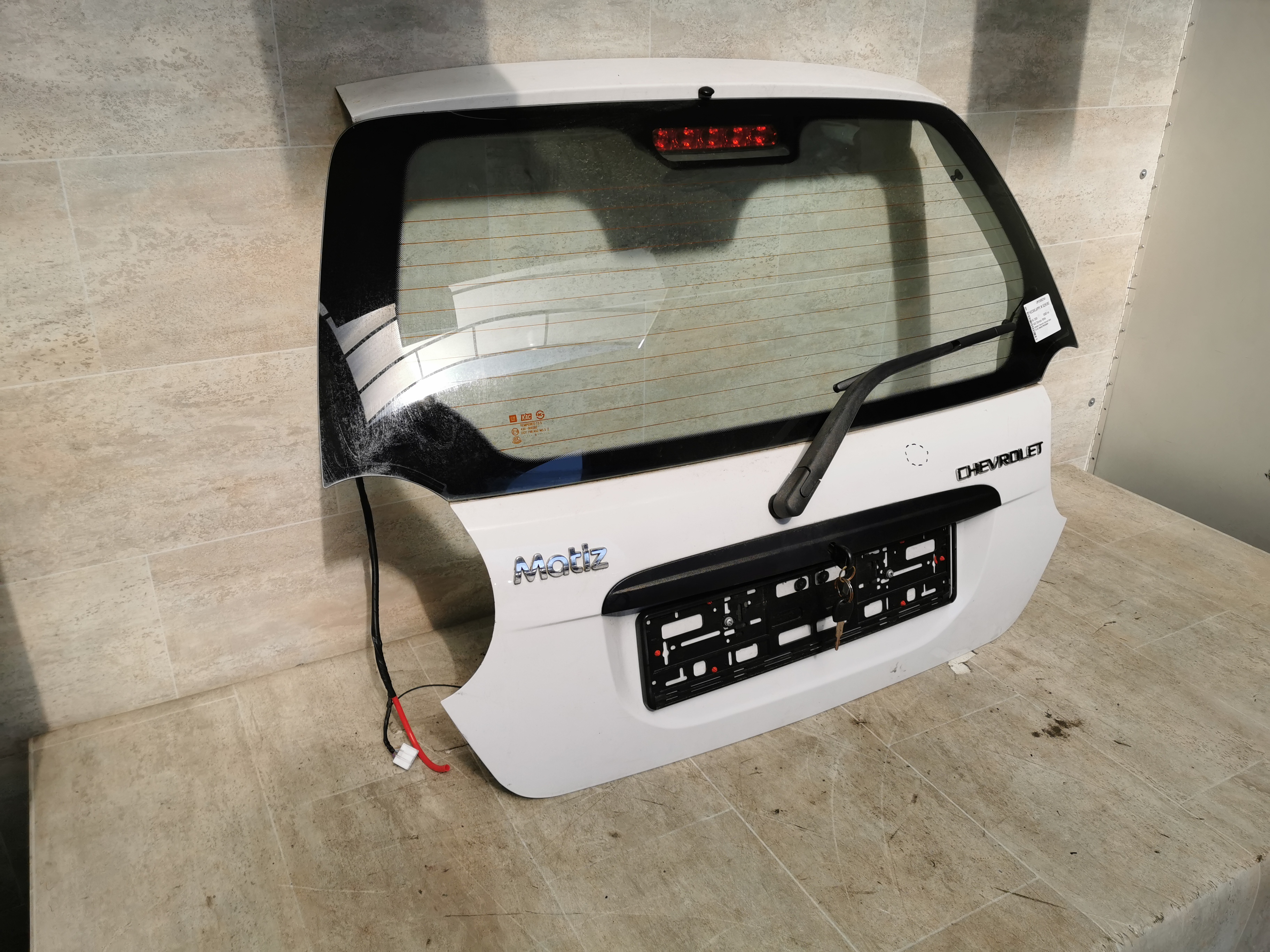 Chevrolet Matiz 2 original Heckklappe mit Heckscheibe Wei&szlig; Bj.2009