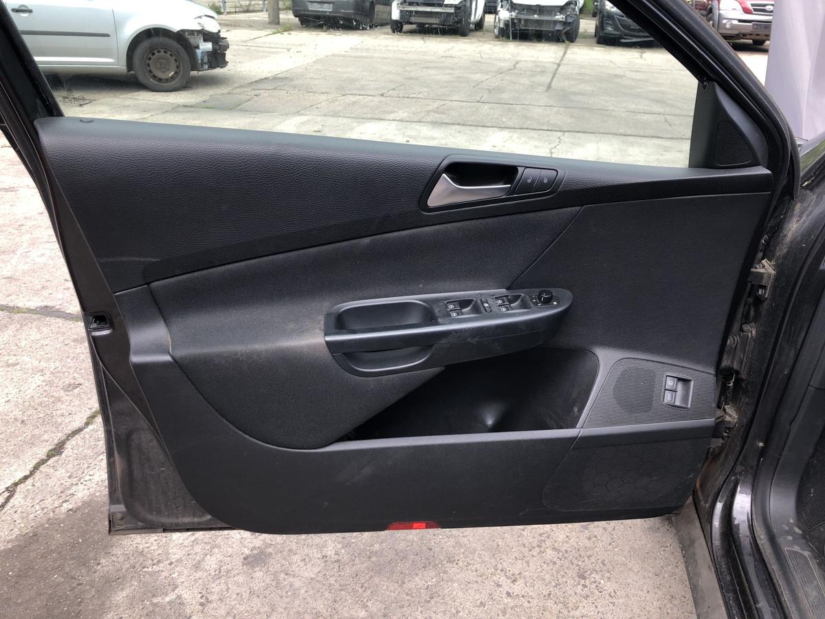 VW Passat 3C B6 Variant T&uuml;rverkleidung vorn links Innenverkleidung T&uuml;r Stoff