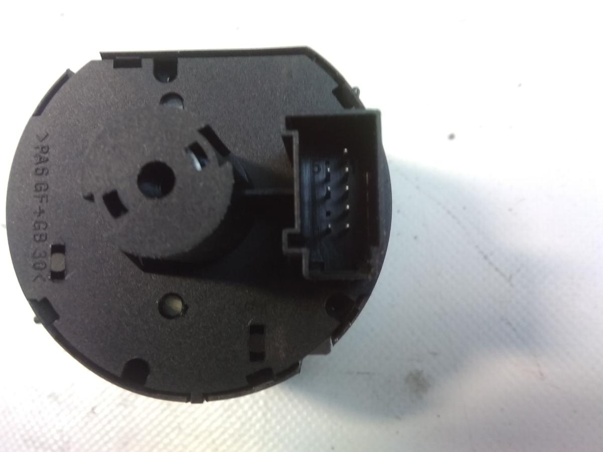 VW Golf Plus II 5M orig Lichtschalter 1K0941431BC ohne Nebelscheinwerfer BJ2009