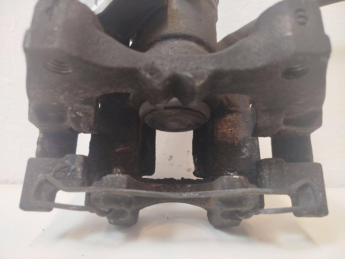 VW Golf Sportsvan AUV Bremssattel hinten links Bremszange elekt Parkbremse 272