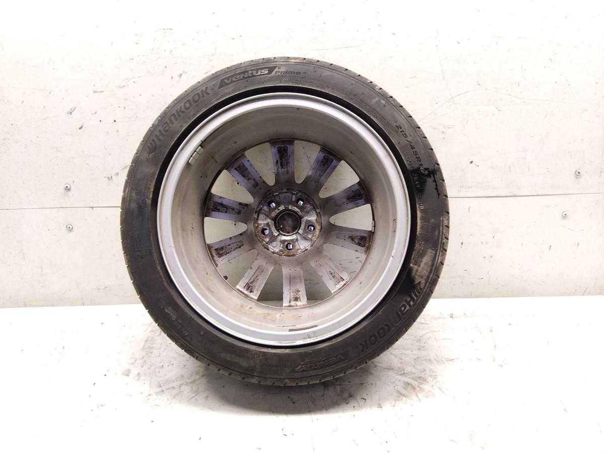 Audi A1 8X original Aluradsatz Sommer 7Jx16H2 ET34 215/45R16 90V 6mm Hankook