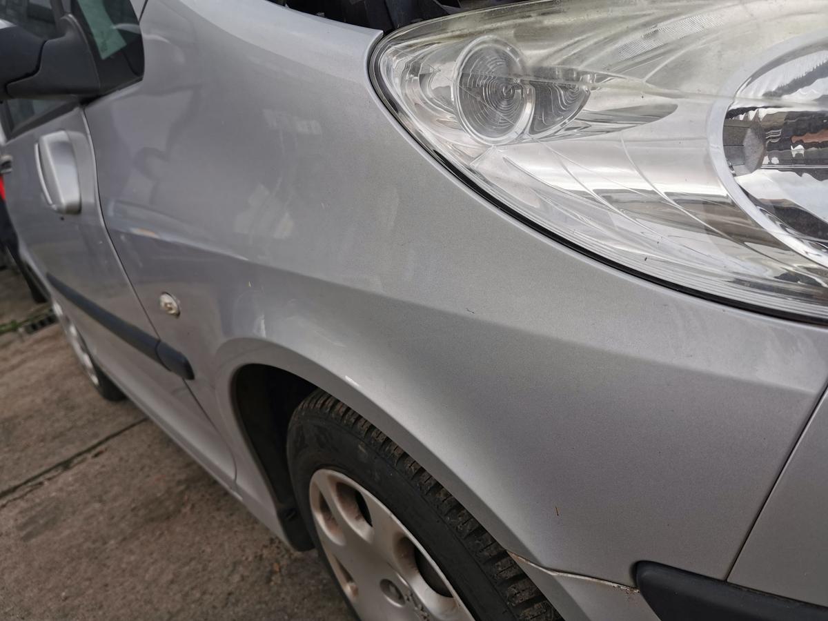 Peugeot 1007 K Kotflügel Fender Seitenwand vorn rechts EZR Aluminiumgrau Met OE Peugeot 1007 K Kotflügel Fender Seitenwand vorn rechts EZR Aluminiumgrau Met OE