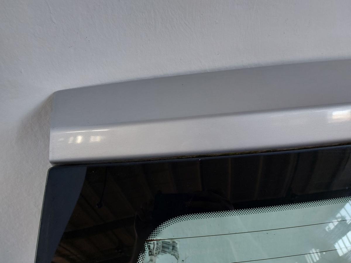 VW Passat 3C B7 Variant Heckklappe mit Heckscheibe 2AU Starsilber Kofferklappe