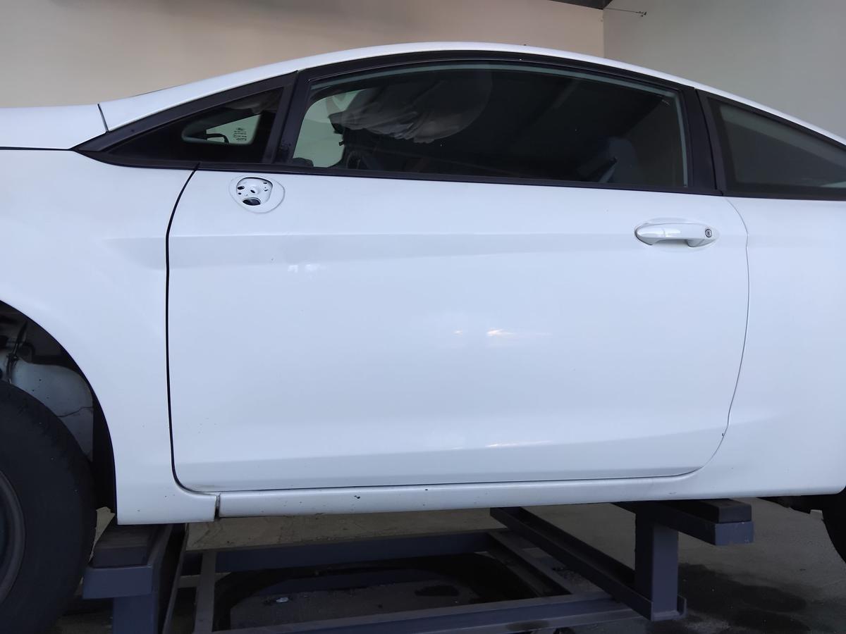 Ford Fiesta JA8 Tür vorn links Fahrertür 3-Türer frostweiß BJ2009