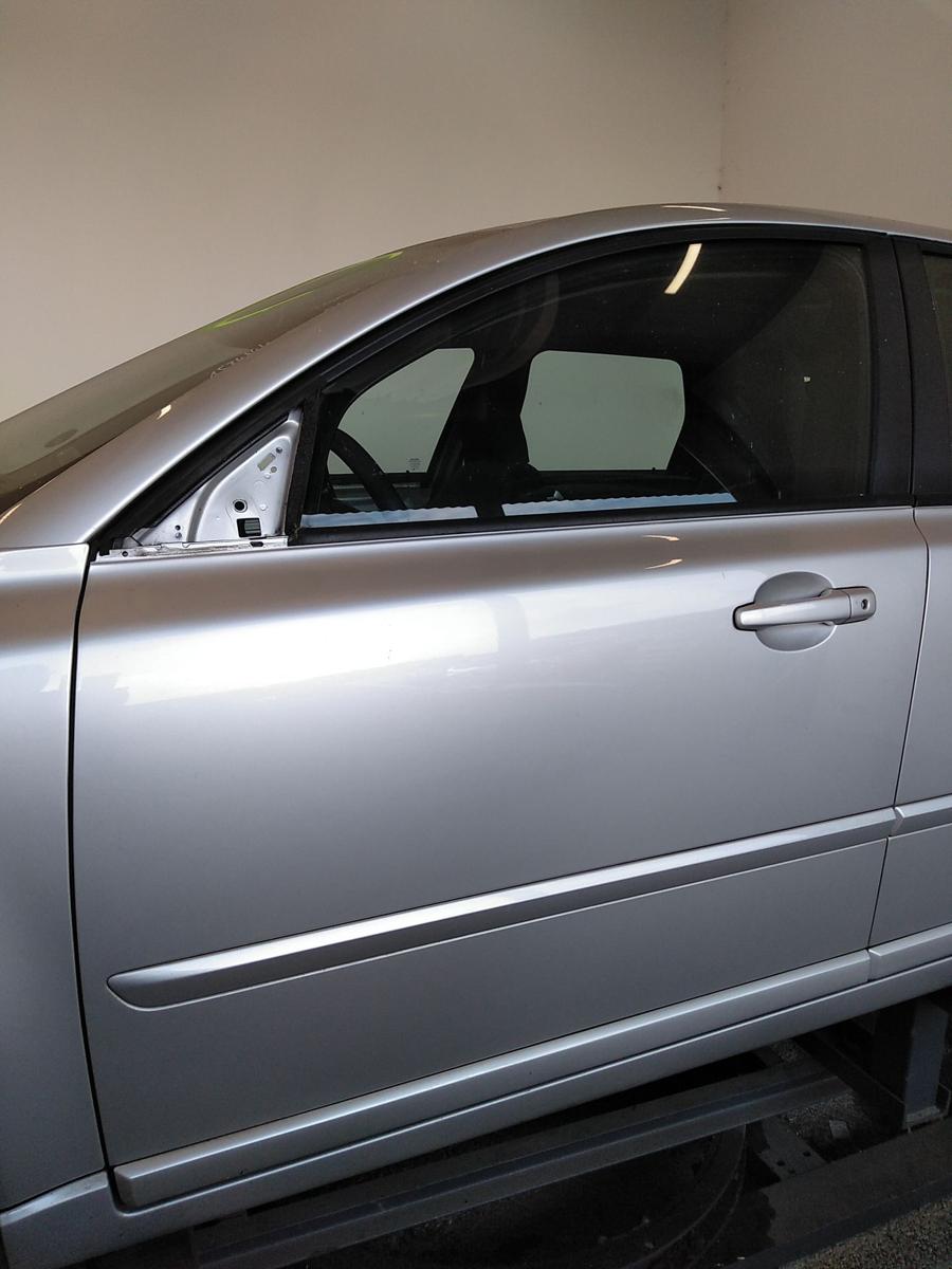 Volvo V50 S40 Facelift Tür vorn links Fahrertür silbermetallic Bj.2008