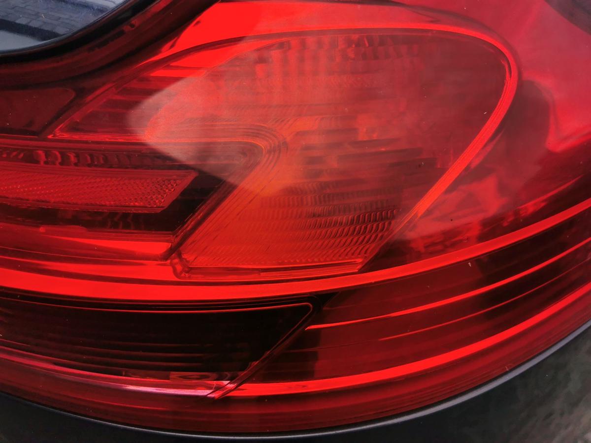 Opel Insignia A Tourer Rückleuchte Schlussleuchte Rücklicht hinten rechts Kombi