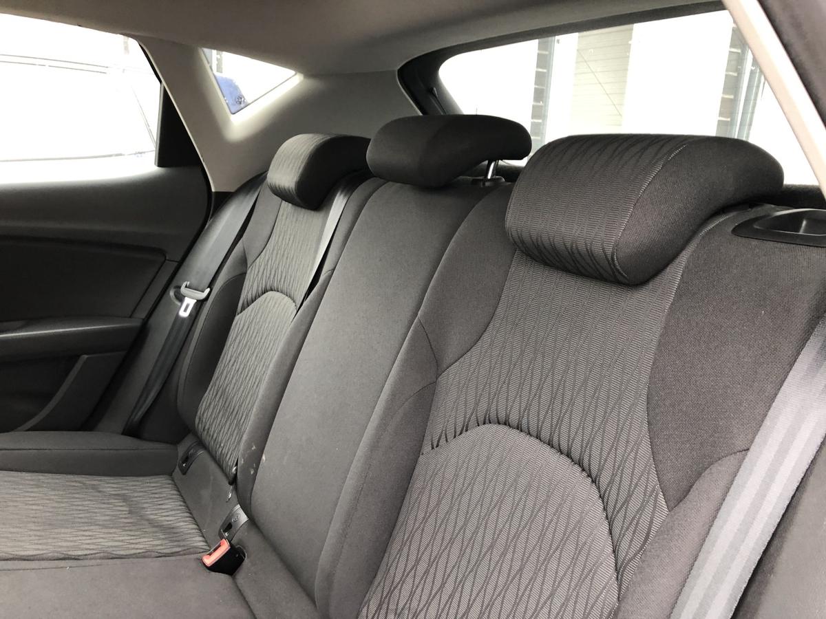 Seat Leon III 5F Rücksitzbank Sitzbank hinten Rückbank Stoff ISOFIX