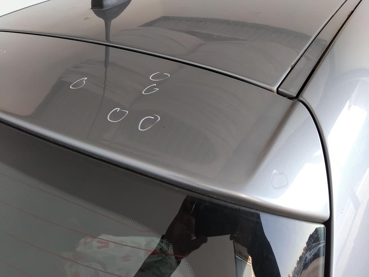 BMW 1er E81 E87 Heckklappe A18 Quarzblau Metallic mit Heckscheibe BJ2006 Dellen