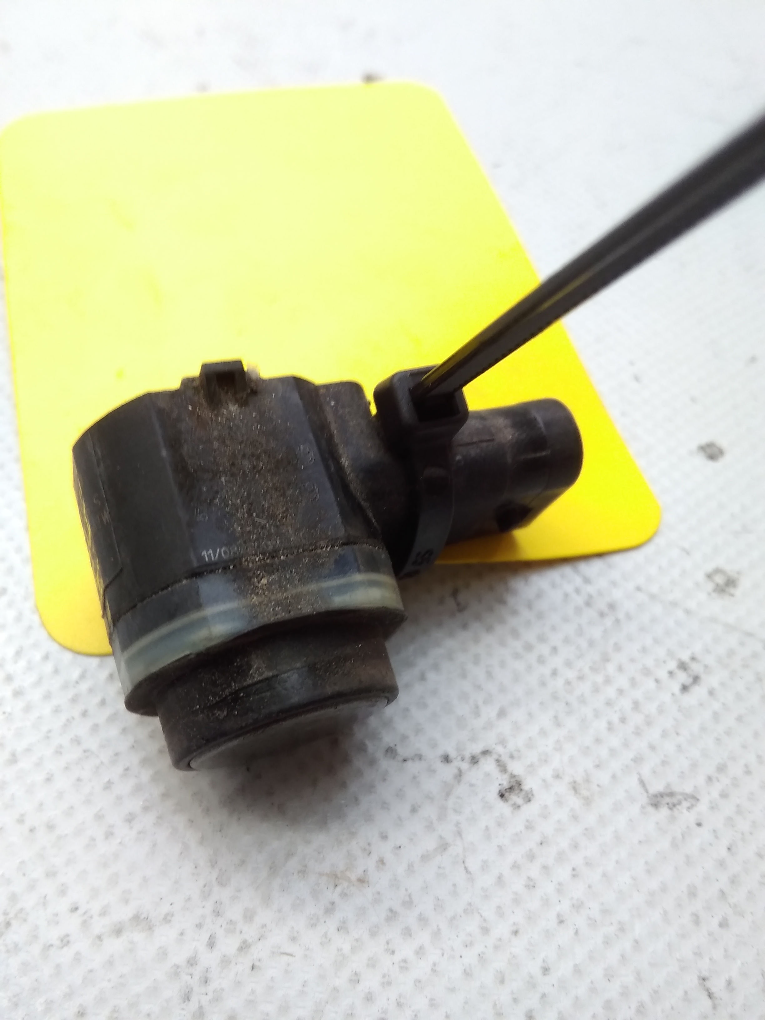 VW Golf Plus 2 1KP PDC Sensor vorn LA8X BJ2010 3C0919275S 4