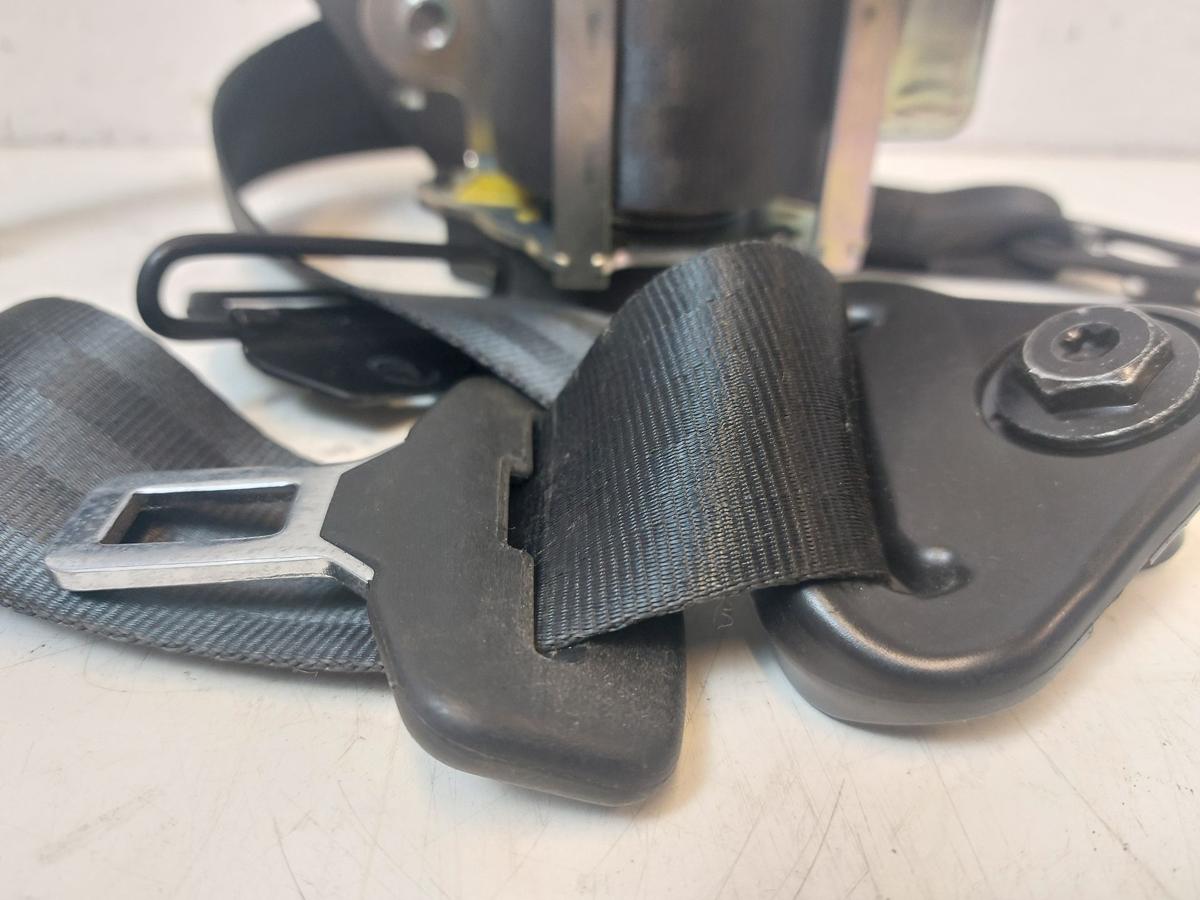 Renault Clio IV X98 TCe90 Sicherheitsgurt vorn links Anschnallgurt Fahrergurt