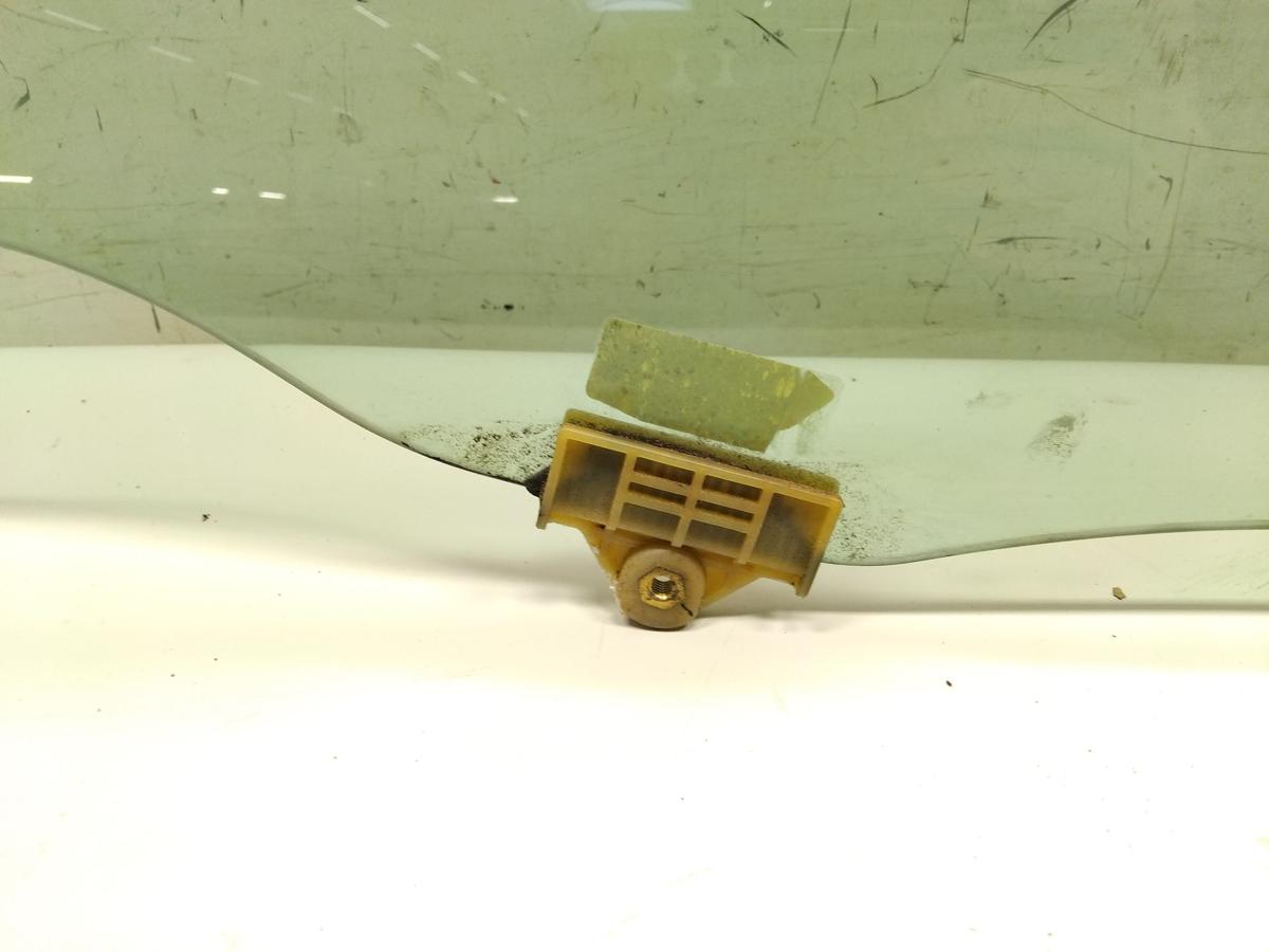 Hyundai i30 Kombi GD original T&uuml;rscheibe vorn links gr&uuml;ncolor BJ2015 5t&uuml;rig