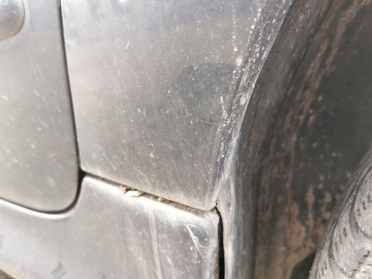 Peugeot 206+ 2M Kotflügel Fender Seitenwand vorn rechts KTV Schwarz Perla Nera Peugeot 206+ 2M Kotflügel Fender Seitenwand vorn rechts KTV Schwarz Perla Nera